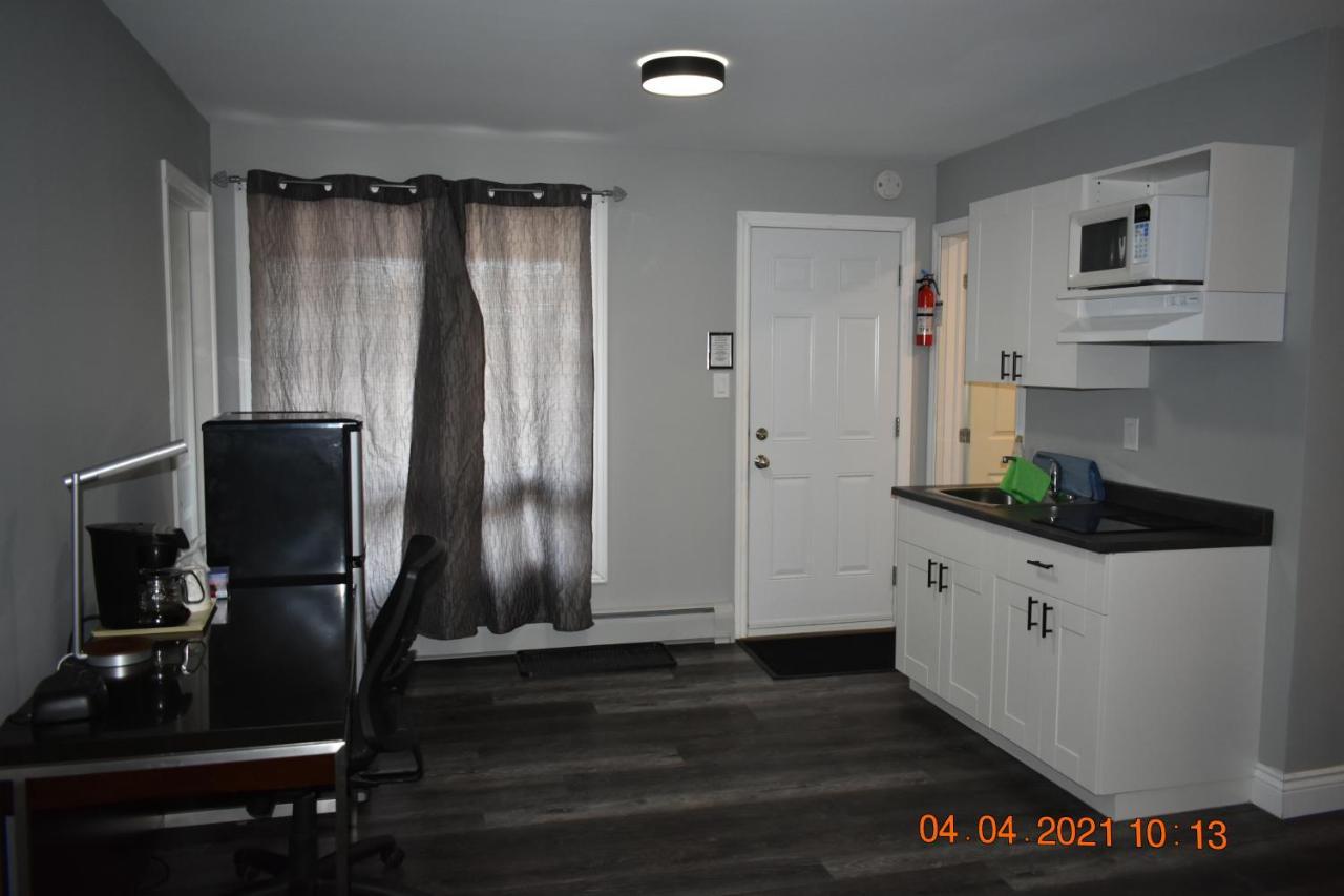 Time Travellers Motel 2*