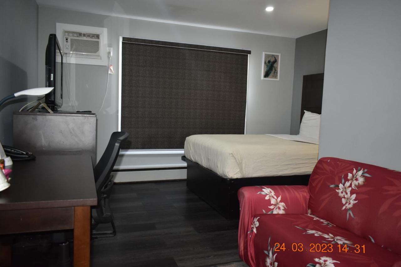 Time Travellers Motel 2*