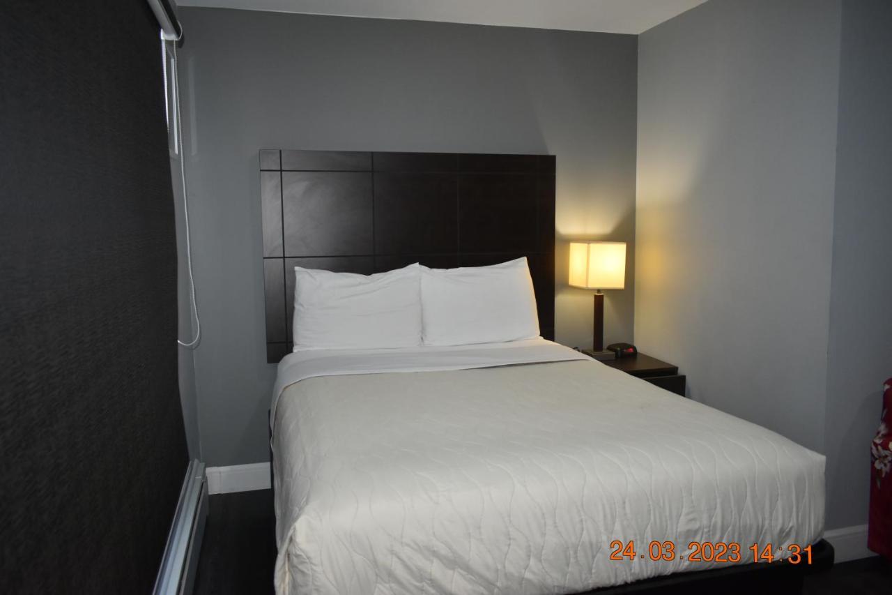 Time Travellers Motel Petawawa